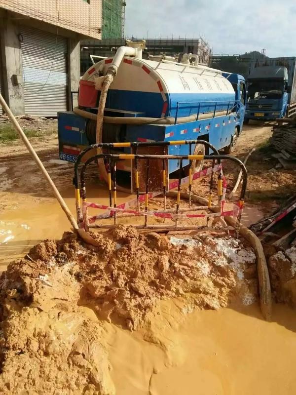 东西湖工地淤泥清淤