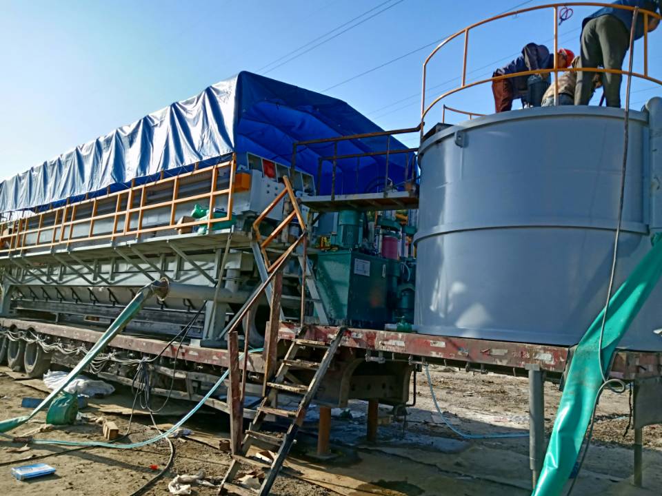 东西湖污水池淤泥处理-河道清淤-炜誉市政