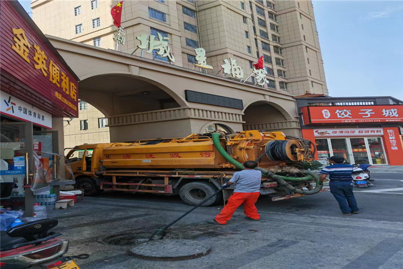东西湖管道清淤的危害性？炜誉市政工程有限公司