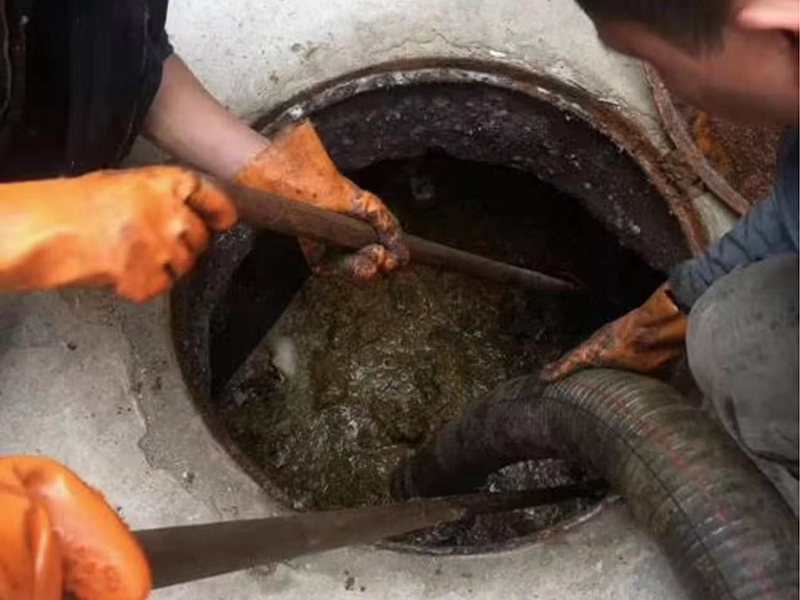 东西湖化油池、化粪池清理要做哪些安全措施？